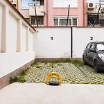 Apartament Gorgeous Yanevi 2 Bedroom & Parking
