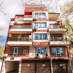 Apartament Gorgeous Yanevi 2 Bedroom & Parking Płowdiw