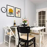 Gorgeous Yanevi 2 Bedroom & Parking Apartament Płowdiw