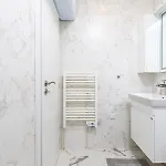 Gorgeous Yanevi 2 Bedroom & Parking Apartament *
