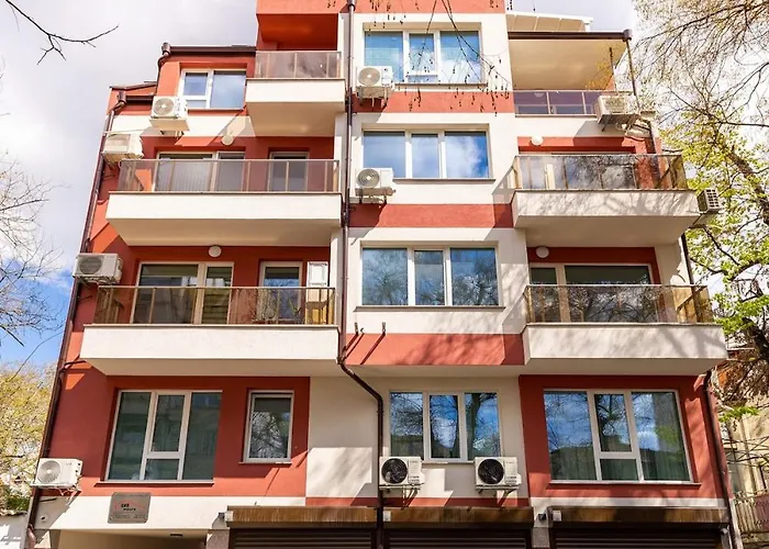 Lägenhet Gorgeous Yanevi 2 Bedroom & Parking Plovdiv