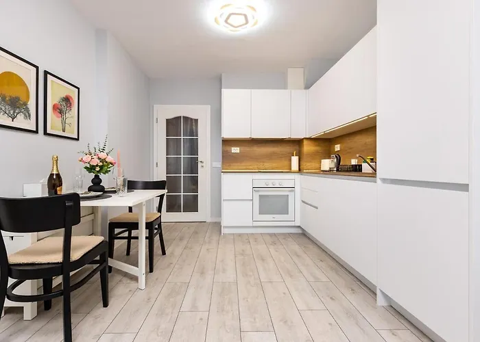 Gorgeous Yanevi 2 Bedroom & Parking * Plovdiv