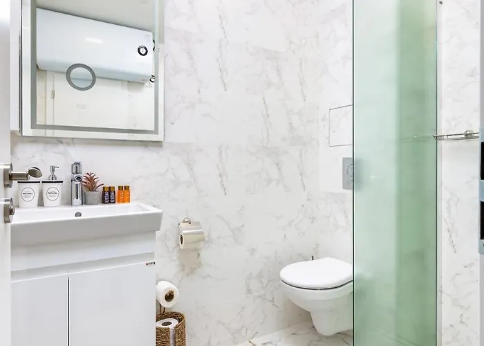 Gorgeous Yanevi 2 Bedroom & Parking Appartement